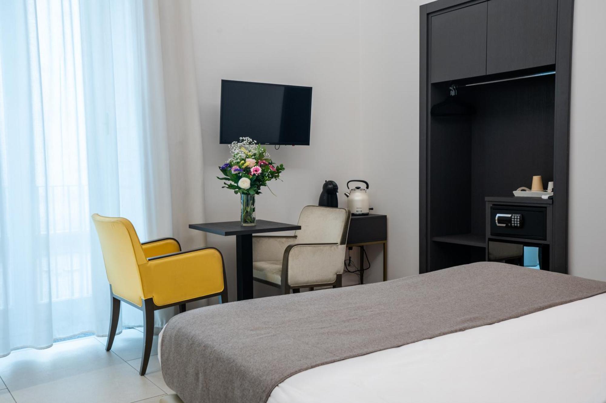 B&B Napoli Time Екстериор снимка