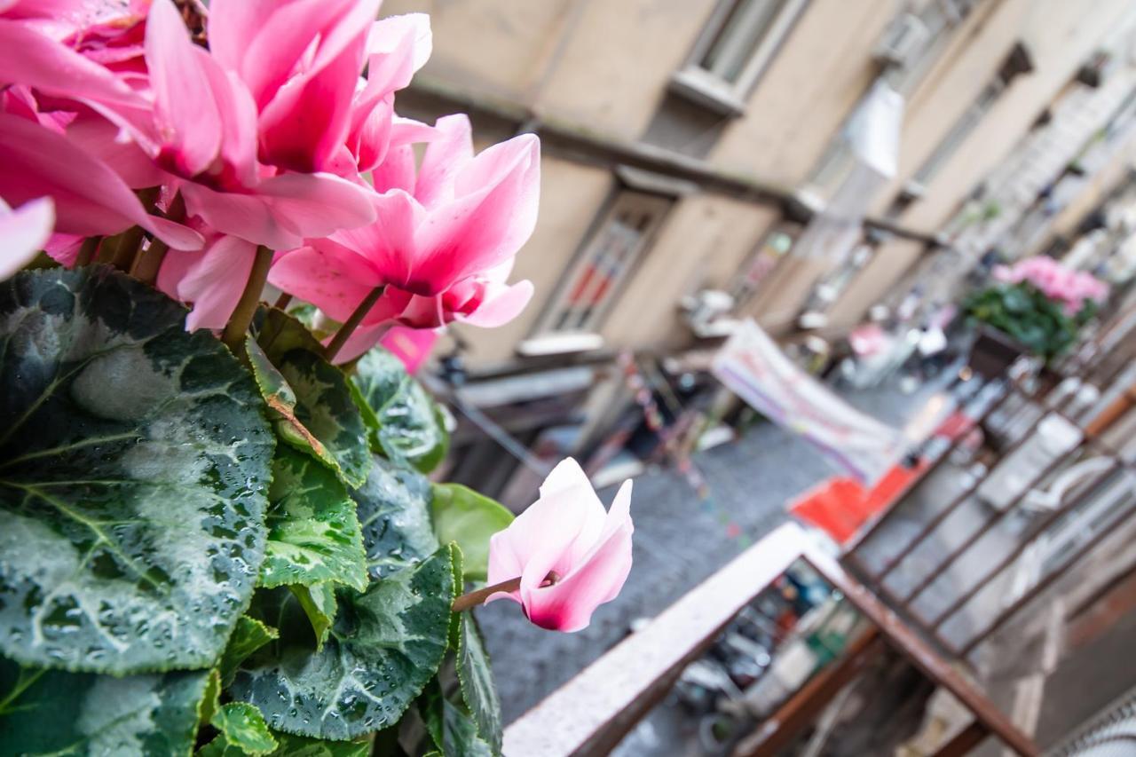 B&B Napoli Time Екстериор снимка